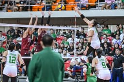De La Salle Clinches Final Four Spot, Stays Unbeaten with Win Over UP - News