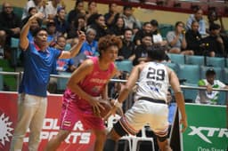 Voyagers stun Athletics, end Batangas City's 13-game streak - News