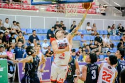 Batang Kankaloo, Huskers Extend Unbeaten Runs in MPBL - News