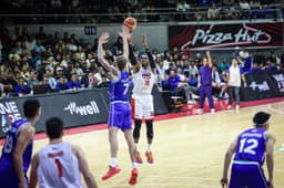 Ginebra Snaps Slump with 99-93 Win Over Converge in Palm Sunday Thriller - News