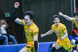 UST ends La Salle’s four-game streak behind Ybañez’s birthday heroics - News