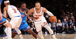 Brunson Has Coach Brown’s Back After Controversial Non-Call - News