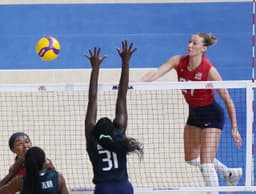 USA Dominates Italy in Straight-Set Statement Victory - News