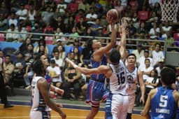 Tiger Scores 365 Yambing fuels Batangas rally; Chavez powers Rizal past Zamboanga - News