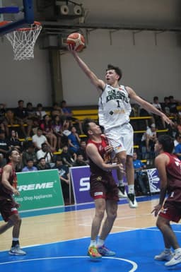 Knights cruise past Batang Quiapo - News