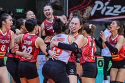 Super Spikers Triumph Over Cool Smashers in Thrilling Five-Set Battle to Reach Semifinals - News