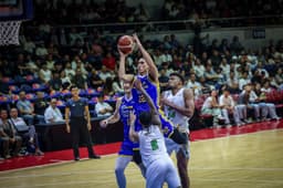 Hotshots Aim for Back-to-Back Wins Against Surging Terrafirma Dyip - News