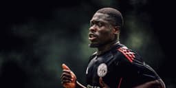 A Premier League star was targeted in an alleged blackmail – then his friend was shot - The Athletic - News